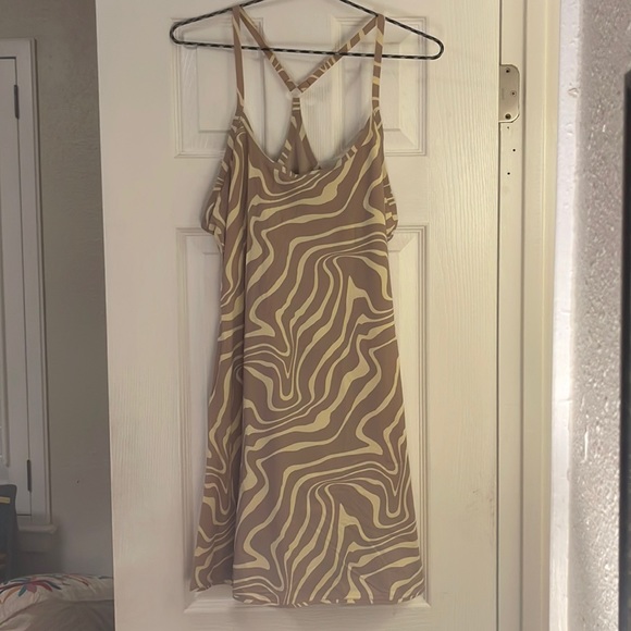 Outdoor Voices Dresses & Skirts - Outdoor Voices Beige Pattern Exercise Dress